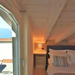 Liszt Attic By Klabhouse Appartement Bellagio