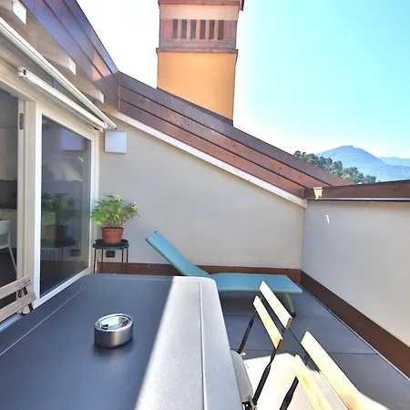 Liszt Attic By Klabhouse Apartment *