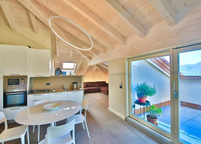 Liszt Attic By Klabhouse *