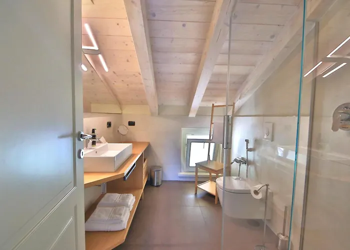 Liszt Attic By Klabhouse *